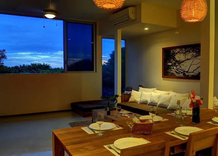 Moana Surf Hotel